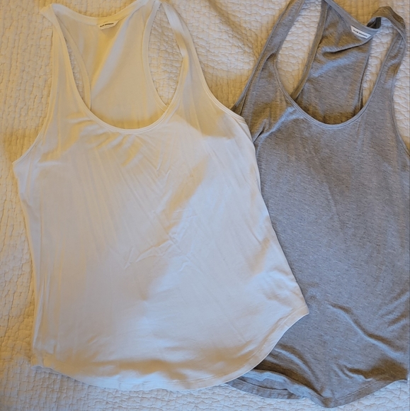 Club Monaco Tank Size L - Picture 4 of 4